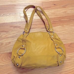 Banana Republic 100% leather shoulder bag Mustard Yellow silver hardware Y2K